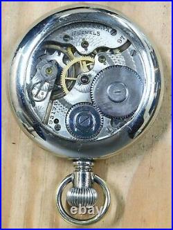 Hamilton 16s pocket watch runs great + display case 1914 lot d272