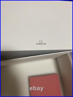 Omega Genuine watch box case Wooden Booklet Card case Pouch Outer box MINT