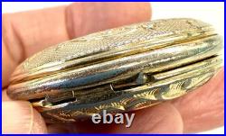 Vintage Caravelle Swiss Made Gold Tone Hunter Case Pocket Watch Engraved Floral